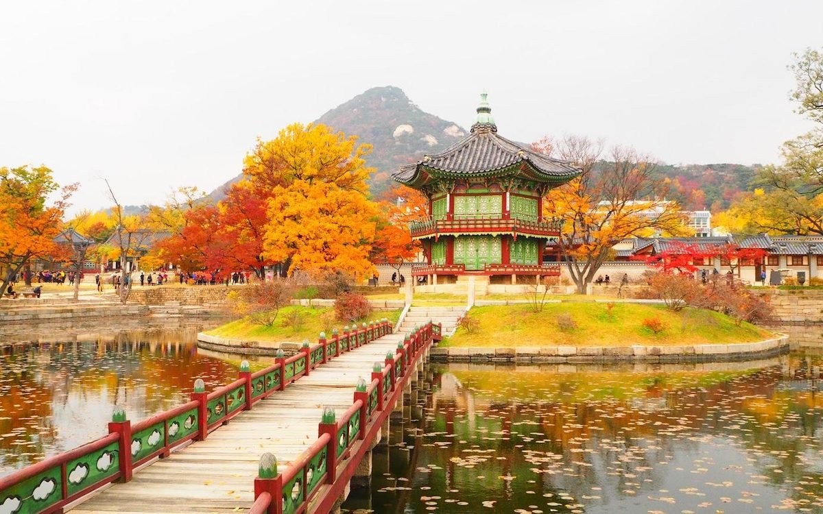 Palaces & The Morning Calm — Seoul · Gyeongju · Jeju, South Korea